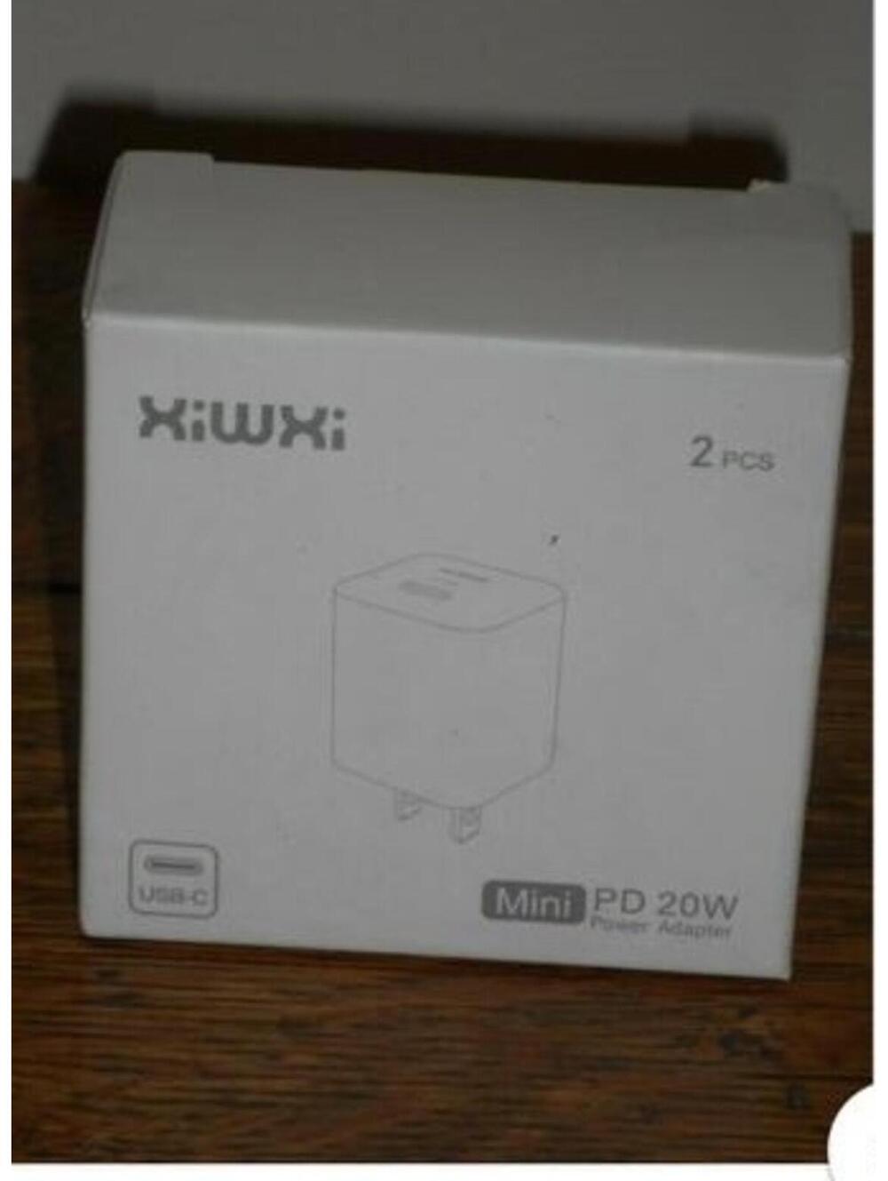Xiwi USB-C Charger 2 Pack Mini PD 20 Watt Input 100-240v 50/60Hz